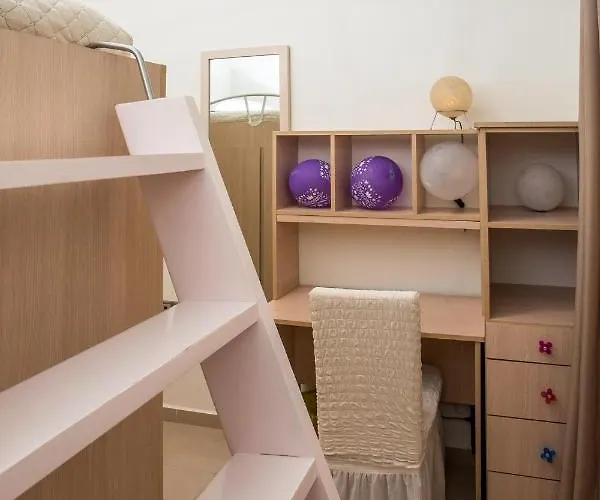 Anita Luxury 아파트 *